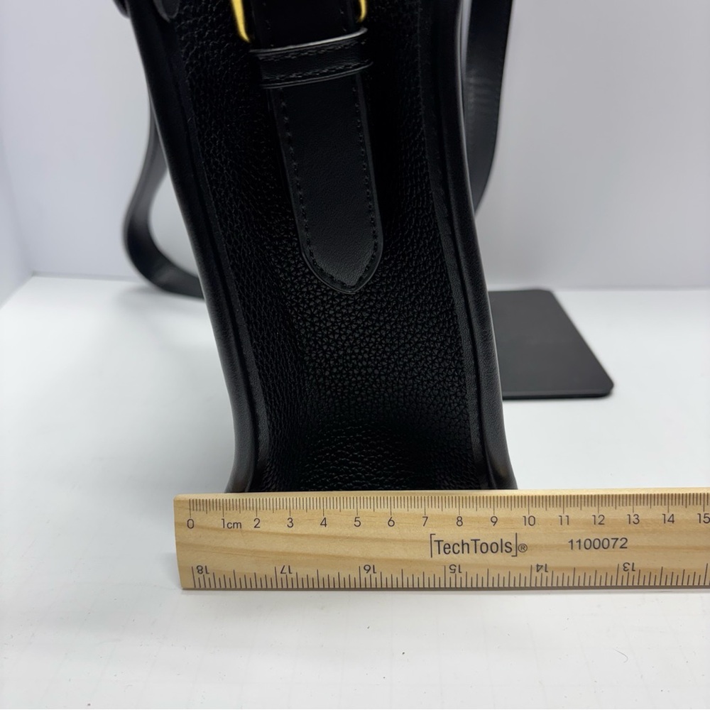 ✨Antik Kraft Black Crossbody Bag Gold Buckle Accent - Picture 13 of 14